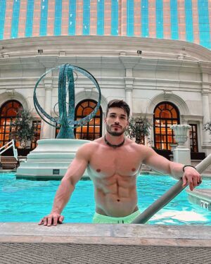 Lucas Viana Instagram - Memórias inesquecíveis dessa trip dos sonhos 🤙🏻