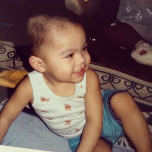 LuckyDesigns Instagram - It’s วันที่ 2 and have my winnie the pooh tank top #luckrchives