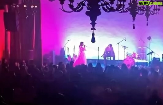 Lucy Loone Instagram - was so blessed to have been able to play at the historic hollywood forever cemetery last friday ♥︎ it warmed my heart to share this night with my loved ones. thank you @jazminbean & thank you to everyone who came out and showed love. {📷 by: @carlpocket}