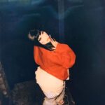 Lucy Loone Instagram - just a lil 🐩 from the riv, but i gotta do it big ♥️🍎 more photos from my 1st nyc show :) ~ ty my angel @cometintheflesh for joining me on stage to perform our song “dirty” off your new ep!! ♥️ xx oh yea, and happy 1st day of EAT IT UP MONTH 🍽😭 only about 13 days until we feast! 💿 omg! 😵‍💫
