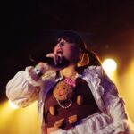Lucy Loone Instagram - yo i’m grateful for everything. getting my album out and being able to perform it with amazing people for amazing people. thank you to everyone who has shown me support, love, and encouragement. this year will be a year of discipline, creativity, and expansion. love to the looney bin specifically 😘😘 happy new year to everybody may your blessings reach you in abundance 🤍 photos by @zak_watson 🚿 corset by @eddysonline 🧸 jewelry by @elitaemporium 👑 leg warmers by @heavensentandco 🕊