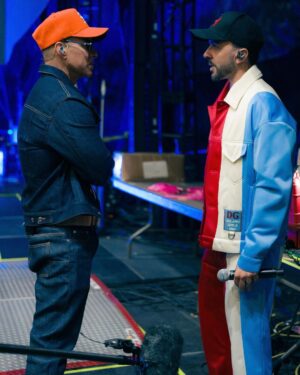 Luis Fonsi Instagram - Anoche tuve el privilegio de acompañar al 🐐, al que cambió la música latina para siempre, en su despedida de los escenarios. Fue muy emotivo estar ahí contigo @daddyyankee. Te debo mucho bro, mucho! Disfruta este muy merecido descanso, nosotros seguiremos disfrutando y celebrando tu música SIEMPRE✊🏼🇵🇷

📸🎥: @danielsantanab