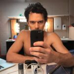 Luke Arnold Instagram - Some Shakespeare in Love backstage selfies. I played 5 characters but one of those characters played two other characters. Nice to not have to wear makeup for a while. I miss the frocks though.
