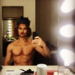 Luke Arnold Instagram - Some Shakespeare in Love backstage selfies. I played 5 characters but one of those characters played two other characters. Nice to not have to wear makeup for a while. I miss the frocks though.