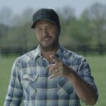 Luke Bryan Instagram - My partners @bayerus and @krogerco help us keep our energy high while on the farm, y’all better bring yours too! See y’all tonight! #BayerPartner #HerestotheFarmer