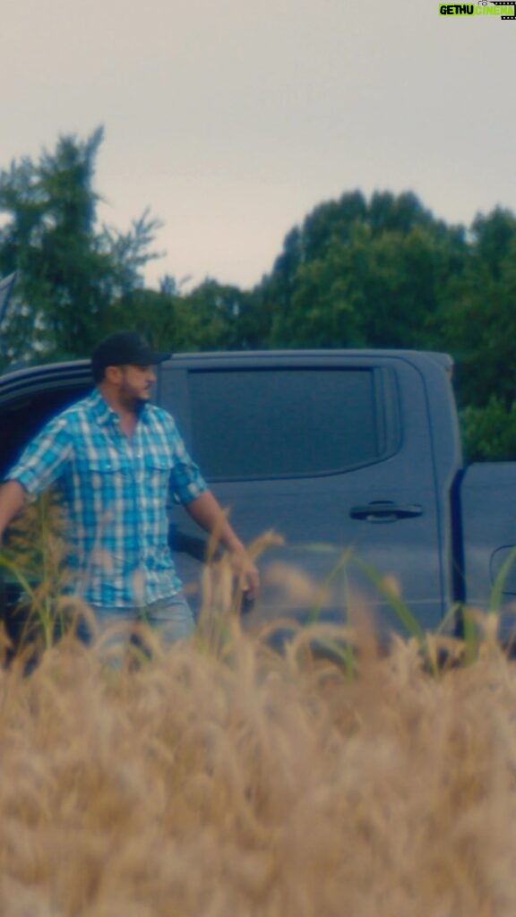 Luke Bryan Instagram - The official video for #ButIGotABeerInMyHand comes out tomorrow at 12pm CT. Don’t miss it.