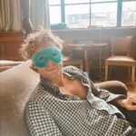 Luke Hemmings Instagram – I don’t think the lip ring works at 26, but the eye mask certainly does 🤘🏻
thank you for all the birthday love 🥰