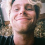Luke Hemmings Instagram - Tomorrow 9pm PT