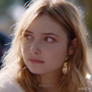 Lula Cotton-Frapier Instagram - Merci @reylovser une petite compilation de @daph.pink heureuse en saison 1/2/3/4/5 🌸 
Demain soir c’est la sortie l’épisode 1 de la saison 6 de @skamlaserie ! @davidhourregue @flaviedelangle