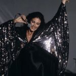 Lynda Carter Instagram - Happy New Year! I hope you sparkle and shine as much as you can in 2024. ✨