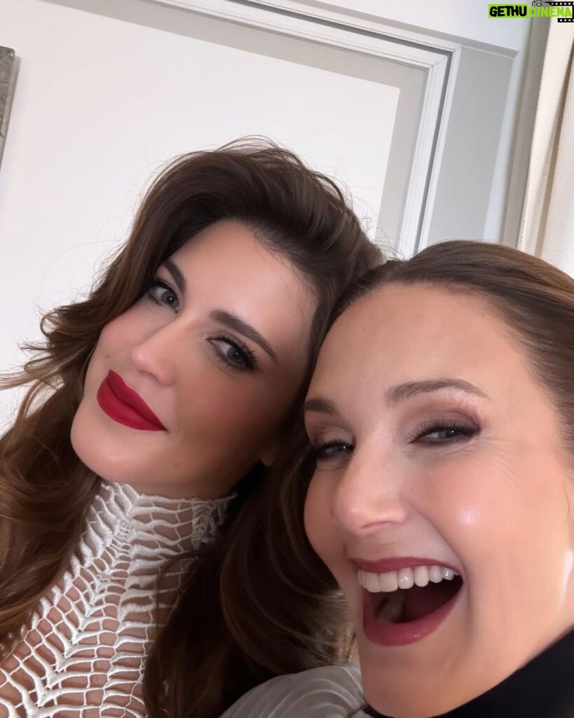 Lynda Carter Instagram - A couple of troublemakers in Paris 😘🇫🇷