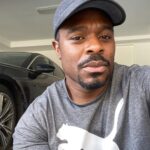 Lyriq Bent Instagram - Getting my workout done garage style. Heard it was selfie Monday, let me see your selfie. #bless #workout #livelife