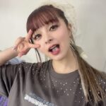 MARiA Instagram - 私たちを愛してくれてありがとう。 そんな気持ちをたっぷり込めたライブです。 今日のみんなと今日のライブを作れてよかった。 来てくれて本当に本当にありがとう！ 23日は東京でみんなと感謝祭だー！ セトリ喜んでもらえてうれしいなぁぁぁ♡むふふ。 東京のみんなもお楽しみにねっ！ またこの幸せ感じられちゃうのやばいね🥺🫶🏻 ちなみに東京まだチケットあります。今からでも間に合う！ ぜひに会いに来てほしい✨ ↓ eplus.jp/garnidelia23/ #GARNiDELiA #MARiA #ガルニデ　#美依礼芽 #小美
