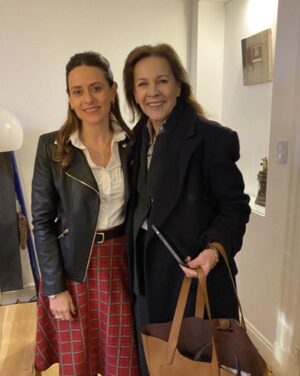 Mónica Gonzaga Instagram - Itziar Utuño  que gusto participar en su película Pensamiento Lateral.  Todos recordamos La casa de papel y su personaje enamorada del profesor