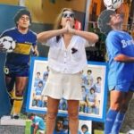 Mónica Gonzaga Instagram - Hoy viendo La hija de Dios, riendo y llorando. @dalmaradona me emociona lo que hiciste. Diego dejó una marca en mi corazón como en la de todos los argentinos que se hace cada vez más profunda y duele aún más desde su partida. Feliz cumple Diego el dios de todos! 🤍 Gracias Dalma y gracias Diego! #diegomaradona #dalmamaradona #monicagonzaga #gonzagamonica #olmedoyporcel #olmedo #porcel #lahijadedios #hbomax