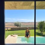 Mónica Jardim Instagram - Room with a view 💦 Herdade Da Malhadinha Nova