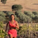 Mónica Jardim Instagram - Acordar cedo e ir correr, dá saúde e faz-nos viver! 😊 @malhadinhanova #runnergirl #herdademalhadinhanova #alentejo