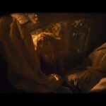 Mónica Mara Instagram - Un poquito de "Tras la última sombra" que dirigió mi partner in crime @directedbycristian con este equipazo! 📸 @anawiswell Dirección: Cristian Fidel Actor: Pol Cardona Ayudante de Dirección: Andrea Lizarte Storyboard Artist: Alex Lozano Director de Casting: Ronni López Dirección de Producción: Gemma Lax Dirección de Fotografía: Iñaki González Foto Fija: Ana Wiswell Dirección de Arte: Paula Martínez Dirección de Vestuario: Xenia Soler y Maria Coca Muah FX: Angie Lunares Sonido directo: María Alejandra Díaz Montaje: Pol Pagès Postproducción de Sonido: Oriol Ruiz Composición musical: Oscar Olmo Colorista: Guillem Birba