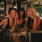 Müge Bayramoğlu Instagram - Charlotte Goldenbaltt, Samantha Jones, Carrie Bradshaw 🥂