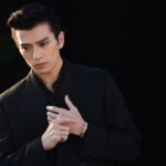 Mackenyu Instagram - Loving the Tiffany T1 Collection. #TiffanyPartner #TiffanyT 「アイコニックな“T” モチーフをコンセプトに、よりモダンでエフォートレスに昇華し誕生したコレクション」 大好きなシリーズ。