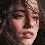Madalena Aragão Instagram - @s__o_l___o Powered by @levis e @victoria_shoes Entrevista Patrícia Domingues @patriciatrdomingues Fotografia Frederico Martins @frederico_martins Styling e produção Larissa Marinho @larissamrsa Cabelos Cláudio Pacheco @claudiopachecohairstylist Maquilhagem Elodie Fiuza @elodiefiuza Assistentes de fotografia Pedro Sá @p.g.sa e Gonçalo Vilardebó @gvilardebo Vídeo Raul Sousa @raulepsousa Retouching José Paulo Sousa @jose_paulo_digitalart @lalaland_studios Design This is Pacifica @thisispacifica Location Big Little Family @big.little.family_productions