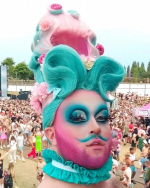 Madame Madness Instagram - Let them eat cake! 🏢🎂🌺🍭

@milkshakefestival 

Lashes by @sistermarypatmccooter 

Hair by ME 
Assisted by @candymakeupartist
& @remystefan 

outfit by ME
MUA by ME

#love #festival #drag #dragqueen #dragraceholland #wig #wigcage #milkshakefestival #beautiful
#happy #cute #gay #art #makeup #fun #fashion #photooftheday