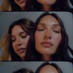Maddie Ziegler Instagram - so excited our collection with AE is live. all inspired by our favorite era, shop with us online and in AE stores 🫂 @americaneagle #aejeans #aepartner