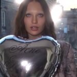 Maddie Ziegler Instagram - show of my dreams !! thank you endlessly to the team for having me 💖 @acnestudios @edouardschneider