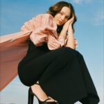 Maddie Ziegler Instagram - the continued story with @cosmopolitan 🧚🏼‍♀️