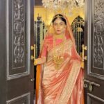 Madhurima Basak Instagram - Bridal Collection By @raj_bnerjee FEATURING - @madhurimabasak9 ❤️ WARDROBE - @raj_bnerjee MAKEUP - @irindeeta_the_makeover_artist HAIR - @abinashbhowmick_official PHOTOGRAPHY & RETOUCH - @srikanta_photography JEWELLERY - @abirajewellers SPECIAL THANKS - @piku_mondol1 @starcraft_ Starcraft Studio & Production