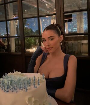 Madison Beer Instagram - 23 !!!!!!!!!!!!!!!!!!!!!!! 🤍🏹🫂🧚🏻