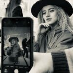 Magomed Murtazaaliev Instagram - “Мажор в Сочи” уже на @kinopoisk А это вот Вам мой черно белый фотоархив со съемок✌🏾 Это было по настоящему - очень крутое приключение) 🖤🦾⚡️