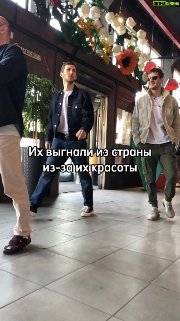 Magomed Murtazaaliev Instagram - А ведь реально могли выгнать. Повезло Омар с нами был.