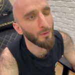 Magomed Murtazaaliev Instagram - Советую всем стриминговым платформам задуматься. Тут кибер спортсмен один объявился 😅⚡️