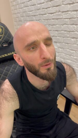Magomed Murtazaaliev Instagram - Советую всем стриминговым платформам задуматься. 
Тут кибер спортсмен один объявился 😅⚡️