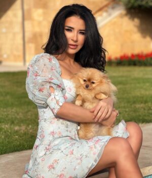Maguy Bou Ghosn Thumbnail - 98.4K Likes - Most Liked Instagram Photos