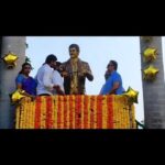 Mahesh Babu Instagram – Heartfelt gratitude to @ikamalhaasan sir and #DevineniAvinash garu for gracing the inaugural event of Krishna garu’s statue in Vijayawada. Truly honoured to have them unveil Nanna garu’s statue, a homage to the legacy he left behind! Also, a big thank you to all the fans from the bottom of my heart who made this event possible. 🙏 Humbled by all the love ♥️♥️♥️
