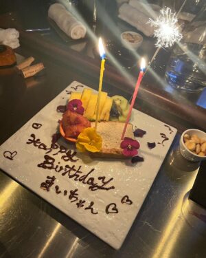 Mai Hakase Instagram - 先日は私の誕生日でした🥰❤️
その日は母も来てくれて一緒に食事できました😊自分が母になると、自分の誕生日は母に感謝する日だなぁと改めて思うようになりました🥺✨家族や周りの人に感謝してすごしていきたいです☺️