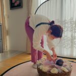Mai Hakase Instagram - ニューボーンフォト、とても良い記念になりました👼💕 @cherie_newbornphoto さんありがとうございました☺️❣️ #newbornphoto #ニューボーンフォト
