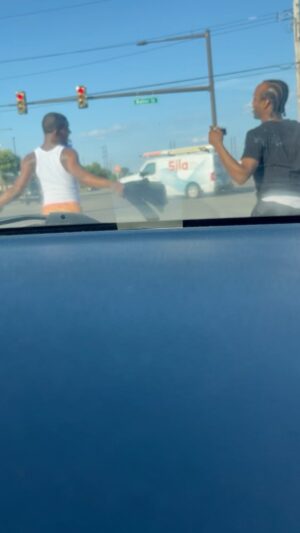 Makayla Lanvin Instagram - When you at a red light and @heyoceankelly  beat comes on❤️😍😍 my daughter @jahadm_  and I just having fun #theprincessofphiladelphia #vogue #viral #ballroom #spin #foryou #explorepage #heels #philadelphia _kaybae