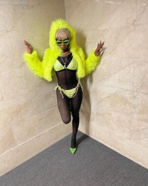 Makayla Lanvin Instagram - GrandPrize Legendary Performance 2k THE NOTORIOUS BALL The princess of Philadelphia 
With Juss Shady Baskiiiiiiiii👑👑‼️

BRING IT IN A LIL KIM ICONIC LOOK!!!!! #theprincessofphiladelphia