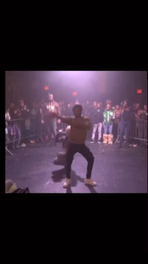 Makayla Lanvin Instagram - The princess of Philadelphia ICON MAKAYLA VS @honey.balenciaga  @ota #kikiscene #vogue#performance #dance #viral#share#like #comment#post#foryou #exploremore
