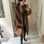 Maki Tamaru Instagram - 月曜日 今日はブラウンスタイルで。 今日の撮影は 少し新鮮な雰囲気♡ 佐藤さんが、能登から東京に戻ってきました。 すぐに新しいプロジェクトのため また東京を離れるとのことで ねぎさんと その新しいプロジェクトの お手伝い。 久しぶりの銀座の街は 外国のお客様が たくさんで、とても賑わっておりました。