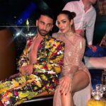 Malaika Arora Instagram - What an absolutely fabulous time at the grand opening of One&Only One Za’abeel! ✨ ‘Just Can’t get Enough’ of the unforgettable night🎶 @ooonezaabeel @oooresorts @thelinkdubai @bottomlinemedia @jlo Dressed by @sol_angelann @helenyarmak @tutuskurniatiofficial