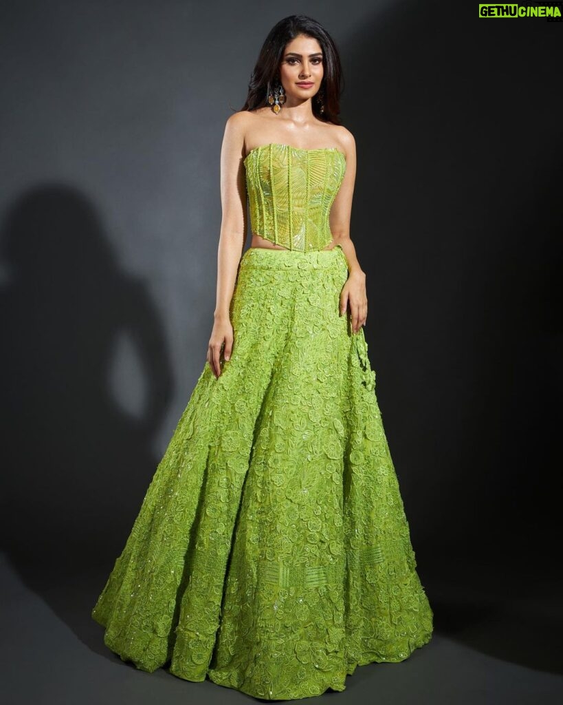 Manasa Varanasi Instagram - An evening so sub-lime 🍋🥑 Wearing the lovely @mishruofficial Accessories by @daakghar.in Styled by @rashmitathapa and Mr.P Clicked by @rt_studioz 💚 HnM @harshpawar_makeupacademy18 #limegreen #lehenga #manipur