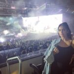 Mandeep Dhillon Instagram - 👑🐝 Look Around Everybody On Mute Look Around Just Me & My Crew BIG ENERGY