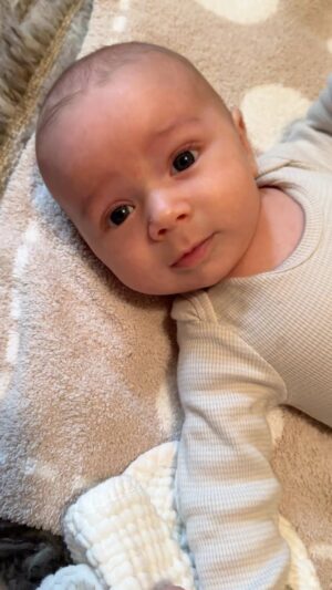 Mandy Moore Instagram - This sweet Angel baby is 2 months old today and he’s a GIANT bundle of snuggles, who demands food at all times, rolls over the instant you put him on his tummy, is a dynamite traveler, sleeper and set baby, seems genuinely impressed with his big brother, loves to fall asleep in anyone’s arms and is generally so smooshy and dreamy he has Mom thinking about doing it all over again 😳. We’re so grateful for all you are and can’t wait for more, sweetest Ozzie!!