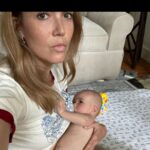 Mandy Moore Instagram - Stepping into the world of motherhood has been like entering the most expansive, mythical labyrinth- it’s felt simultaneously overwhelming and oddly familiar. It’s the job I’m proudest of and the most grateful for. Always. Hats off to all those who mother in any and every way and an extra squeeze to those who find this day difficult. #HappyMother’sDay 💓💓💓💓