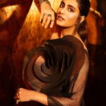 Mansi Taxak Instagram – Radiating elegance in this stunning brown, Channeling timeless glamour with every stride. Embracing sophistication with a touch of allure. A vision of grace and poise, captured in the essence of haute couture. Effortlessly captivating in every frame, a true epitome of refined beauty. 
Gorgeous @mansi_taxak
Shot by @a.rrajaniphotographer

#GlamourGoals #Fashion #mansitaxak #photoshoot