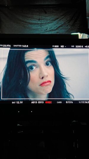 Manu Gavassi Instagram - Quem faz making of em 2023? 😎